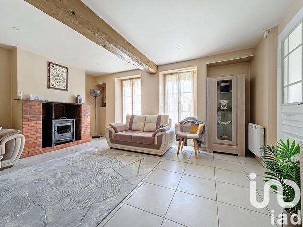 Maison 4 pièces de 102 m² à Migennes (89400)