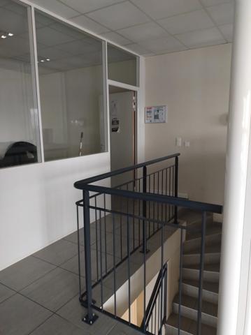 Local/bureau à louer CHAMBERY (73)155 M²