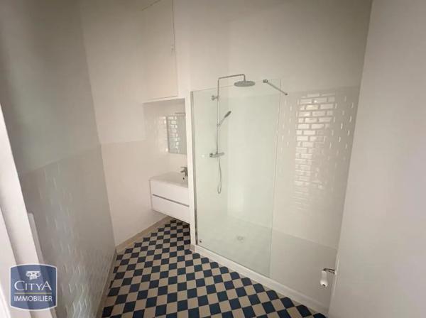 Appartement à louer 4 pièces 104.55m²