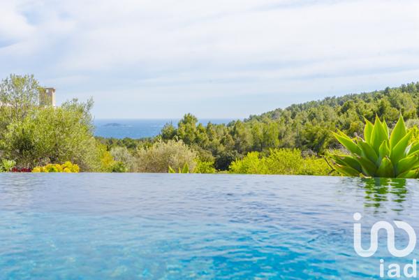 Maison à vendre 6 pièces 182 m² Bandol