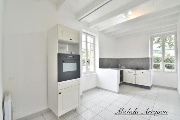 Maison à vendre 7 pièces PUJOLS (47)