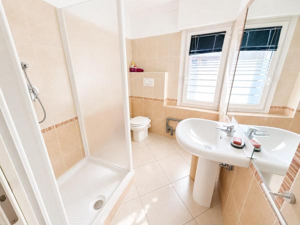 Appartement à FREJUS, 83600 - 2 pièces 42m²