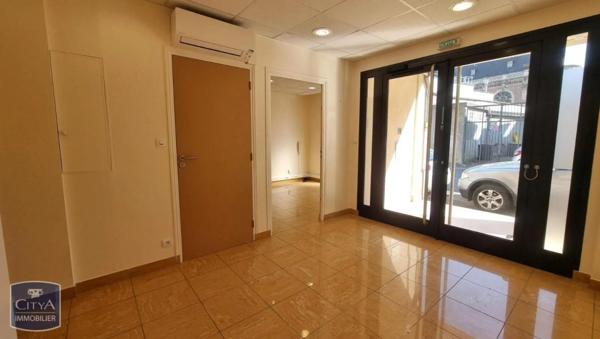 Local professionnel à louer