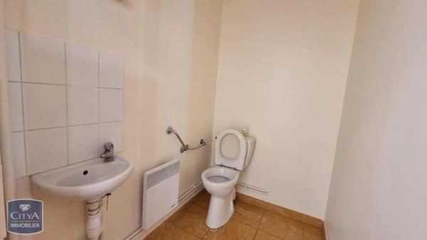 Local professionnel à louer