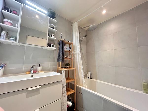 Appartement Carrières Sous Poissy 3 pièce(s) 64m² 239 000 € **  - Référence  9264