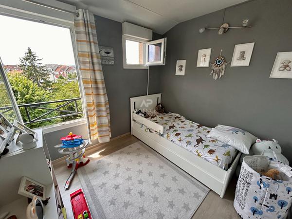 Appartement Carrières Sous Poissy 3 pièce(s) 64m² 239 000 € **  - Référence  9264
