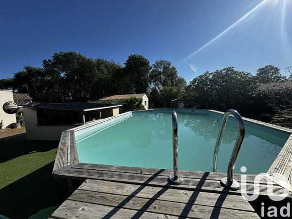 Maison à vendre 10 pièces 207 m² Saint-Sulpice-de-Royan