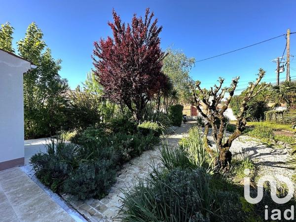 Maison à vendre 10 pièces 207 m² Saint-Sulpice-de-Royan