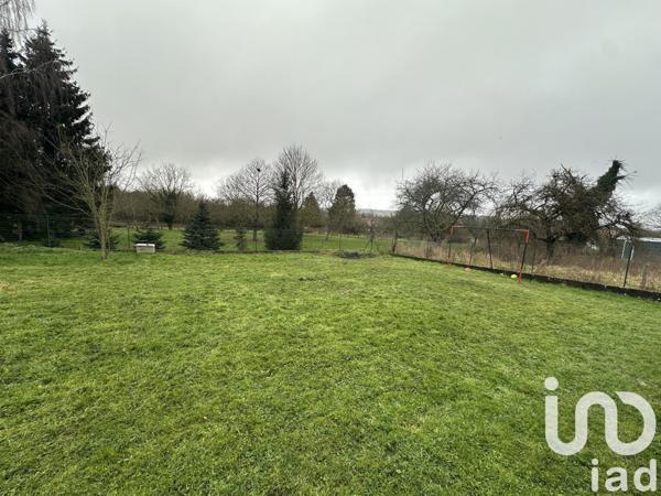 Pavillon 4 pièces de 91 m² à Bézu-Saint-Germain (02400)