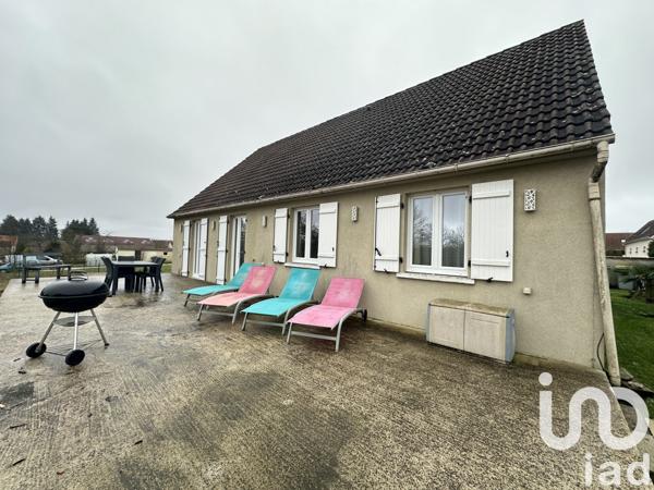 Pavillon 4 pièces de 91 m² à Bézu-Saint-Germain (02400)