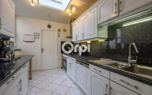 Maison à vendre    4 pièces • 106 m2 Roubaix