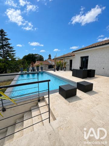 Maison à vendre 7 pièces 168,77 m² Trois-Palis