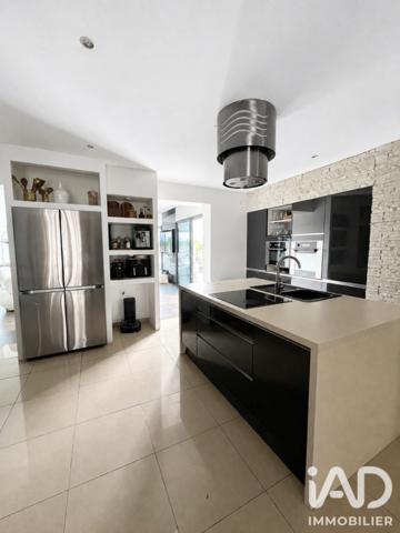 Maison à vendre 7 pièces 168,77 m² Trois-Palis