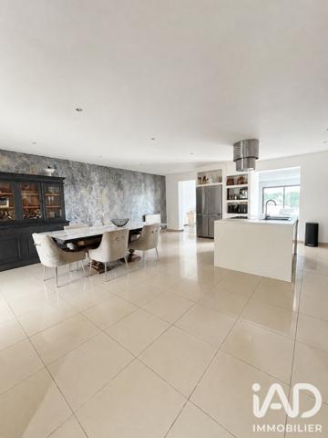 Maison à vendre 7 pièces 168,77 m² Trois-Palis