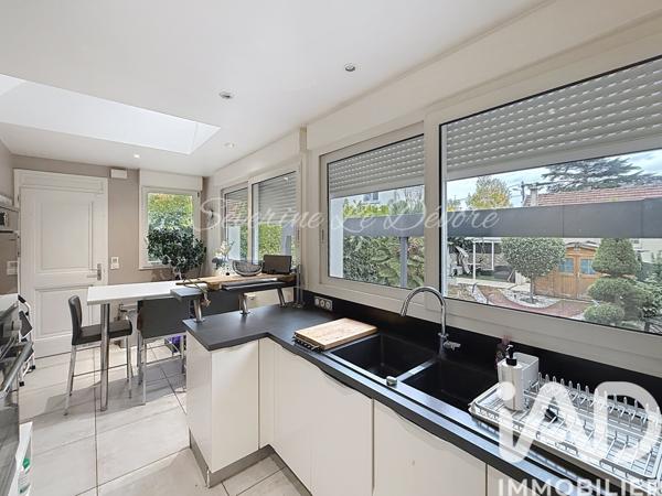 Maison à vendre 7 pièces 131 m² Saint-Prix