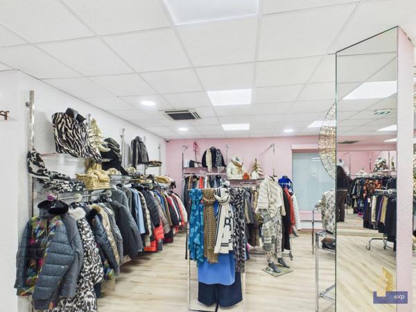 EMPLACEMENT STRATEGIQUE LOCAL COMMERCIAL