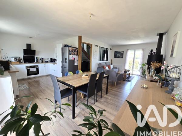 Maison à vendre 6 pièces 102 m² Montreuil-Juigné