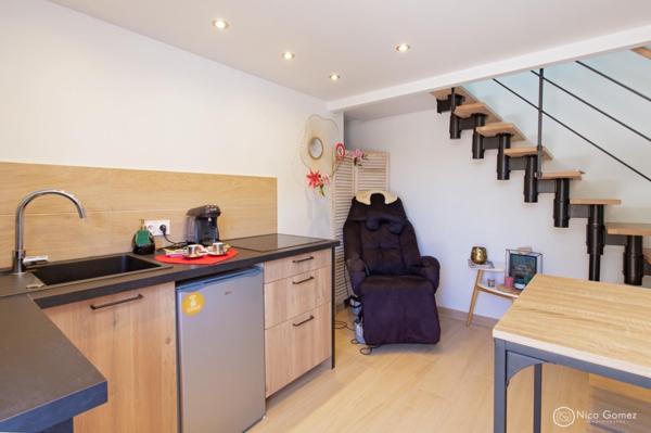 Ensemble immobilier de 159 m² à Puget-sur-Argens