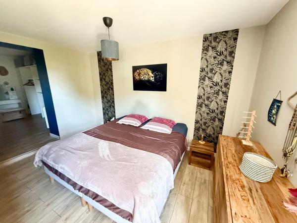 Ensemble immobilier de 159 m² à Puget-sur-Argens