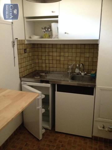 Appartement à louer 1 pièce 24.33m²