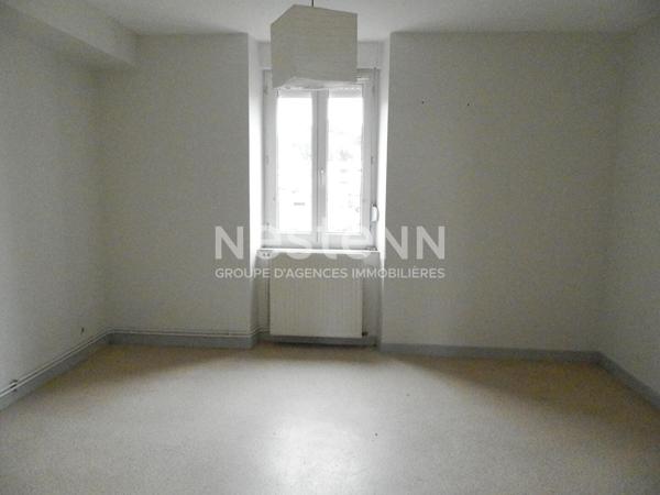 Appartement * 2 Pièces * 36 M² * 19200 Ussel * 300  € * 40  € * 340  €