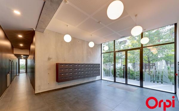 Appartement à vendre    3 pièces • 62 m2 Lyon 7