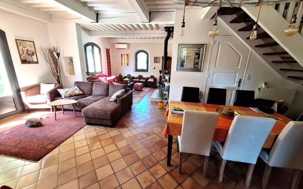 Maison à vendre    5 pièces •  Montfavet - Avignon