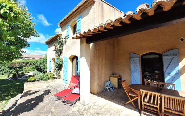 Maison à vendre    5 pièces •  Montfavet - Avignon