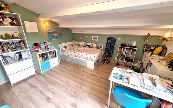 Maison à vendre    5 pièces •  Montfavet - Avignon