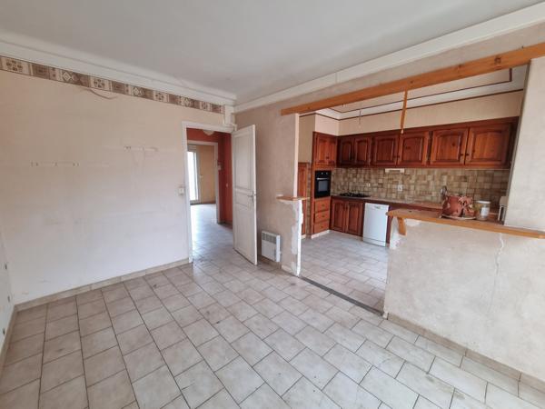 Maison de village garage + terrasse