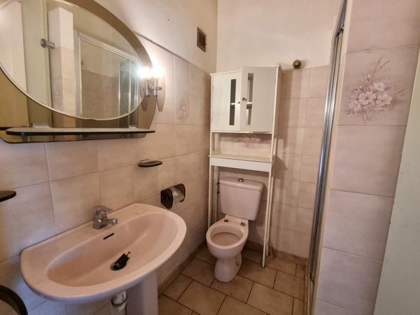 Maison de village garage + terrasse