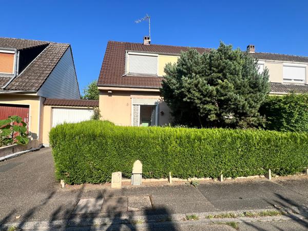 Maison mitoyenne de 85 m2 - Secteur trés calme - DELLE