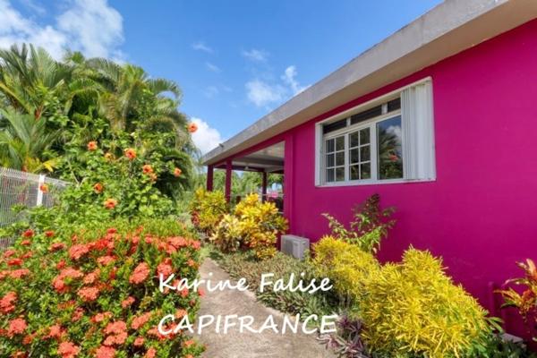 Sainte-Anne – Villa T5 de plain-pied avec piscine et magnifique jardin paysager
