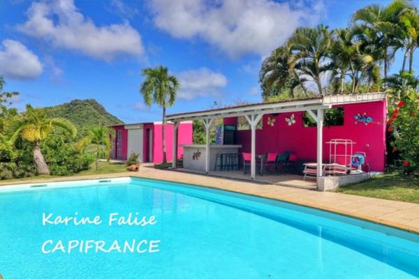 Sainte-Anne – Villa T5 de plain-pied avec piscine et magnifique jardin paysager