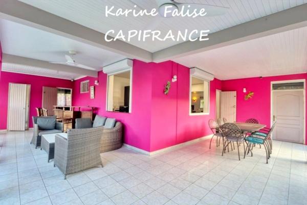 Sainte-Anne – Villa T5 de plain-pied avec piscine et magnifique jardin paysager