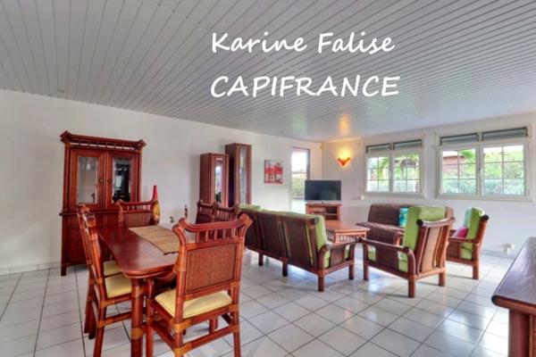 Sainte-Anne – Villa T5 de plain-pied avec piscine et magnifique jardin paysager