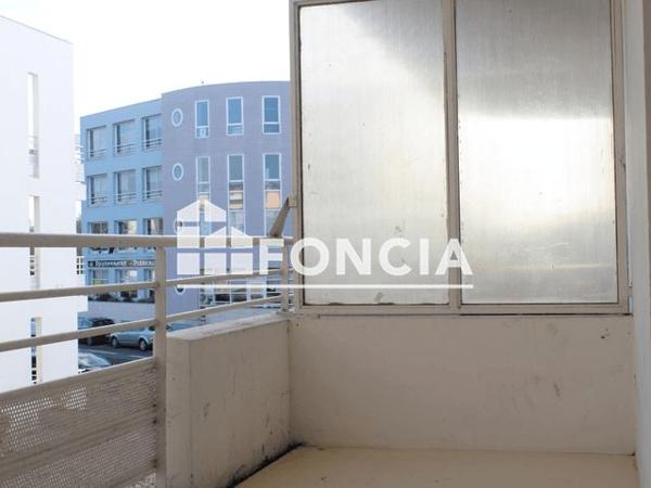 Location Appartement meublé 2 pièces 35.47 m² - 6 RUE DE LA SOLE La Rochelle 17000