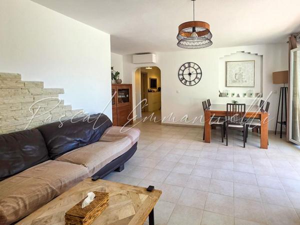 Appartement Antibes 5 pièce(s) 92 m2 RDJ 599 000 euros Rabiac Estagnol