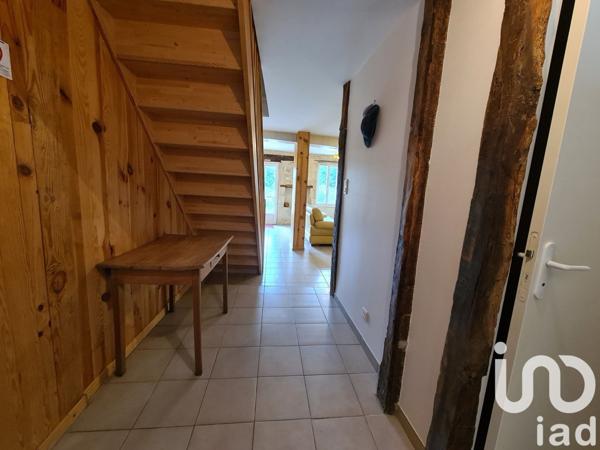 Maison de village 5 pièces de 140 m² à Le Fleix (24130)