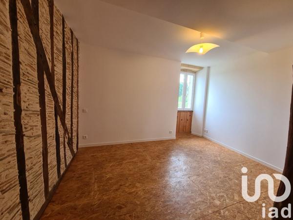 Maison de village 5 pièces de 140 m² à Le Fleix (24130)