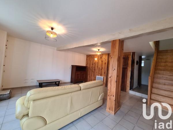 Maison de village 5 pièces de 140 m² à Le Fleix (24130)