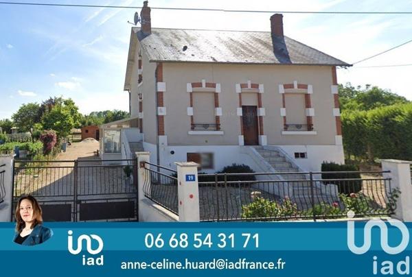 Maison 6 pièces de 101 m² à Foëcy (18500)