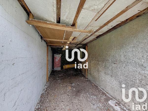 Maison 6 pièces de 101 m² à Foëcy (18500)