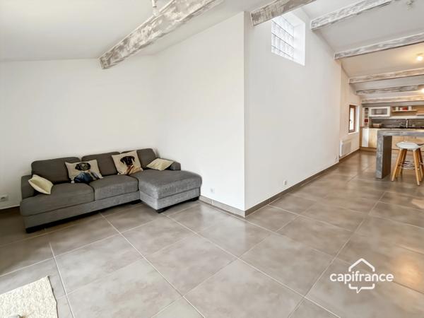 Appartement de charme 4 pièces avec terrasses et vue exceptionnelle à FAYENCE (83)