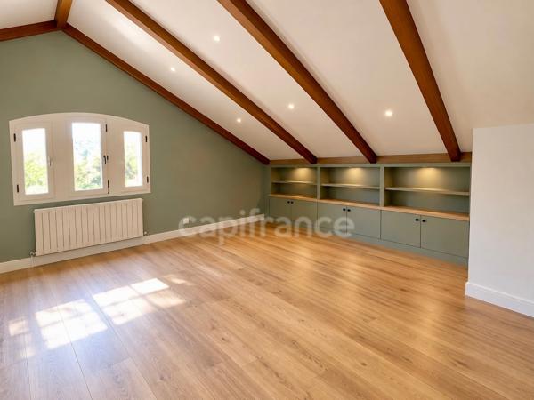 Maison à vendre 7 pièces LIGUGE (86)