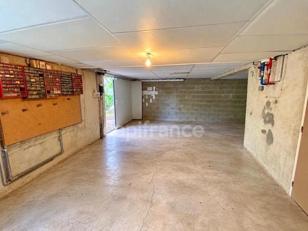 Maison à vendre 7 pièces LIGUGE (86)
