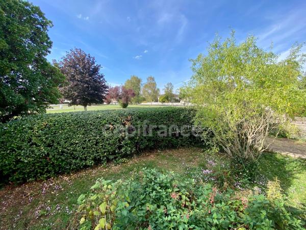 Maison à vendre 7 pièces LIGUGE (86)