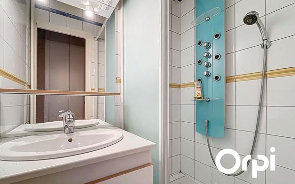 Appartement à vendre    4 pièces • 108,30 m2 Villeurbanne