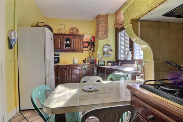 Thiers centre ville - Appartement ancien 143m²