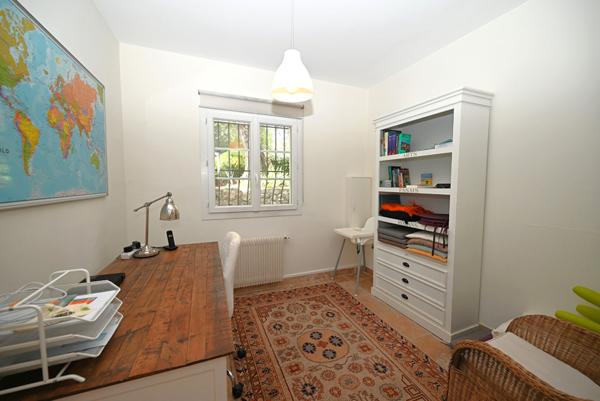 Maison 7 pièce(s) 195 m2 - Châteauneuf-de-Grasse